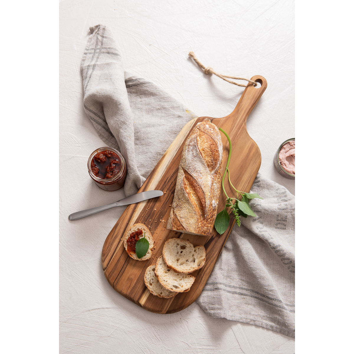 T&aacute;bua para P&atilde;o Tramontina Provence em Madeira Teca FSC com Cabo 48x19,5 cm - SKU 13411351 - 4 image number 3