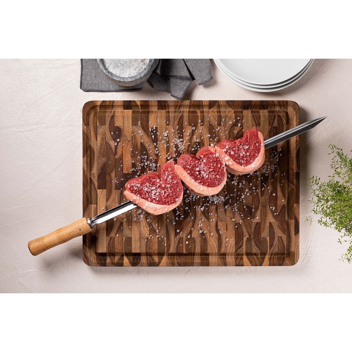 T&aacute;bua Cubus para Churrasco Tramontina Retangular em Madeira Invertida Teca com Acabamento em &Oacute;leo Mineral 45x34 cm. - SKU 13460351 - 13 image number 12
