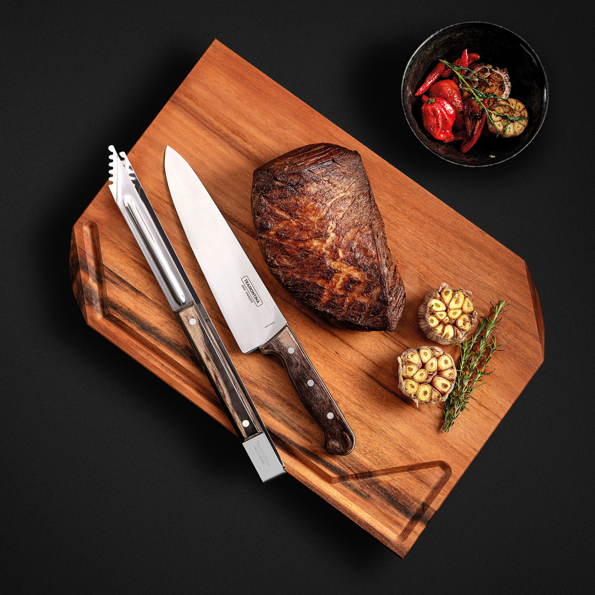 Kit para Churrasco Tramontina com L&acirc;mina em A&ccedil;o Inox Cabo de Madeira Polywood Castanho com T&aacute;bua de Madeira 3 Pe&ccedil;as Cor Polywood castanho - SKU 21197901 - 6 image number 5