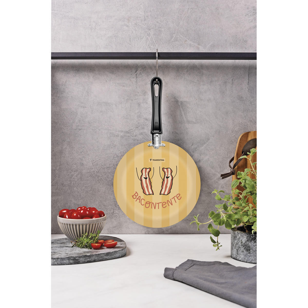 Frigideira Tramontina em Alum&iacute;nio com Revestimento Interno em Antiaderente Starflon Max e Externo Siliconado com Estampa Bacontente 24 cm 1,2 L - SKU 27812106 - 3 image number 2