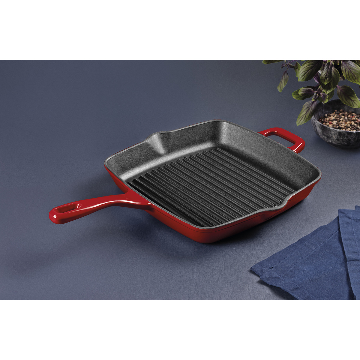 Bistequeira Tramontina Ampezzo em Ferro Fundido com Revestimento Interno e Externo Esmaltado Vermelho 27 cm 2,4 L Cor Vermelho - SKU 28750727 - 4 image number 3