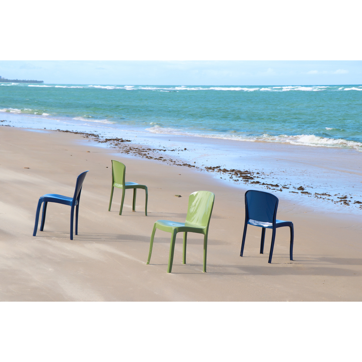 Cadeira Tramontina Summa Marina Eco em Polipropileno Oceano +Clean Azul Yale Cor Azul - SKU 92029030 - 3 image number 2