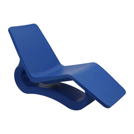 Espregui&ccedil;adeira Chaise Tramontina Octo ECO em Polietileno I''m Green Mariner Com Furo Cor Azul - SKU 92708034