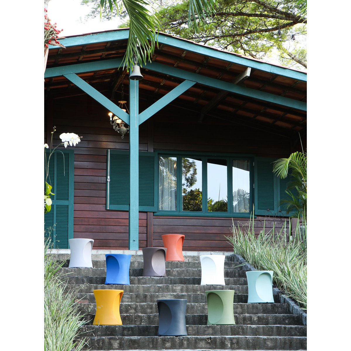 Banco Tramontina Bongo em Polietileno Amarelo Tucano Cor Amarelo - SKU 92733004 - 4 image number 3