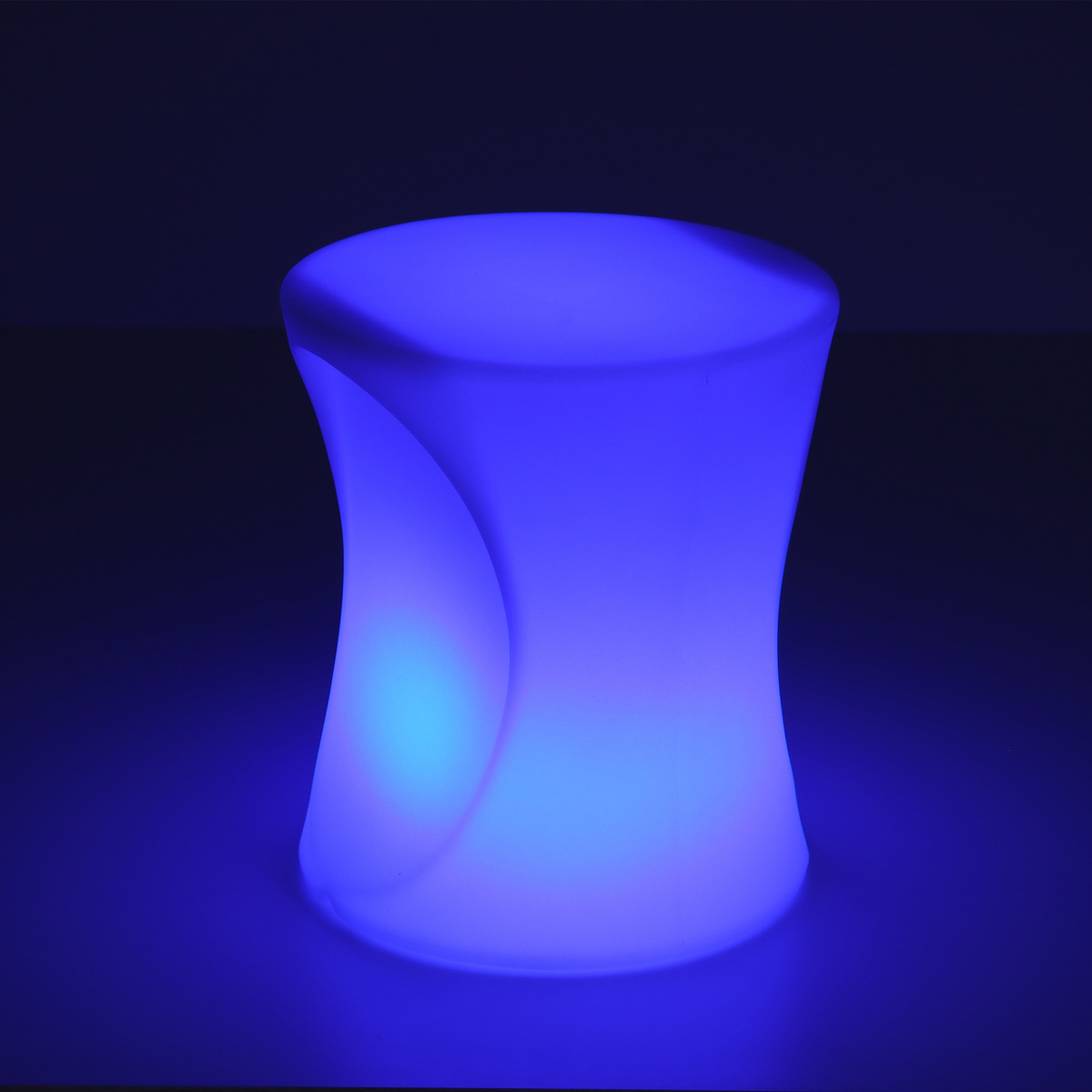 Banco Tramontina Bongo Lumi&eacute;re em Polietileno com L&acirc;mpada LED - SKU 92733111 - 4 image number 3