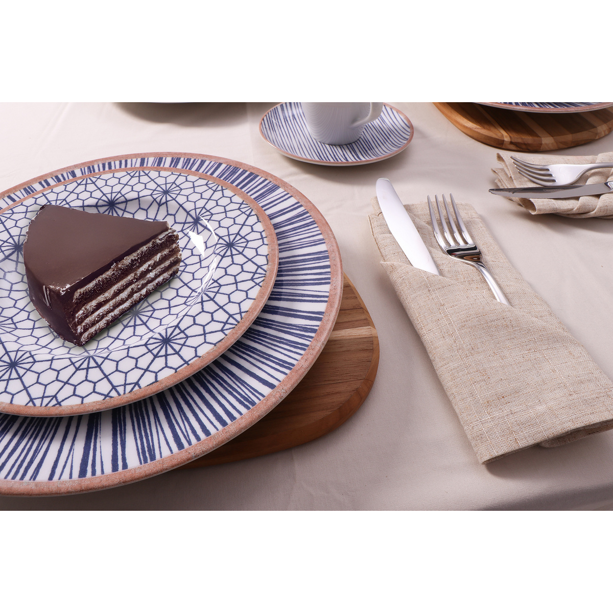 Aparelho de Jantar Tramontina Abstratta em Porcelana Decorada 20 Pe&ccedil;as Cor Azul - SKU 96589048 - 5 image number 4