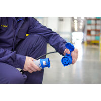 Plugue M&oacute;vel Industrial 2P+T 125 A 220-250 Vca 6 H Tramontina Cor Azul - SKU 56255045 - 8 image number 7