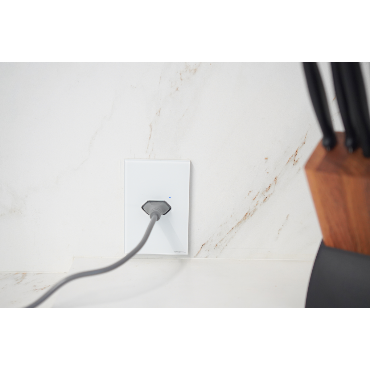 Tomada Onne Smart 2P+T Tramontina 10 A 250 V Branca Cor Branco - SKU 57199012 - 14 image number 13