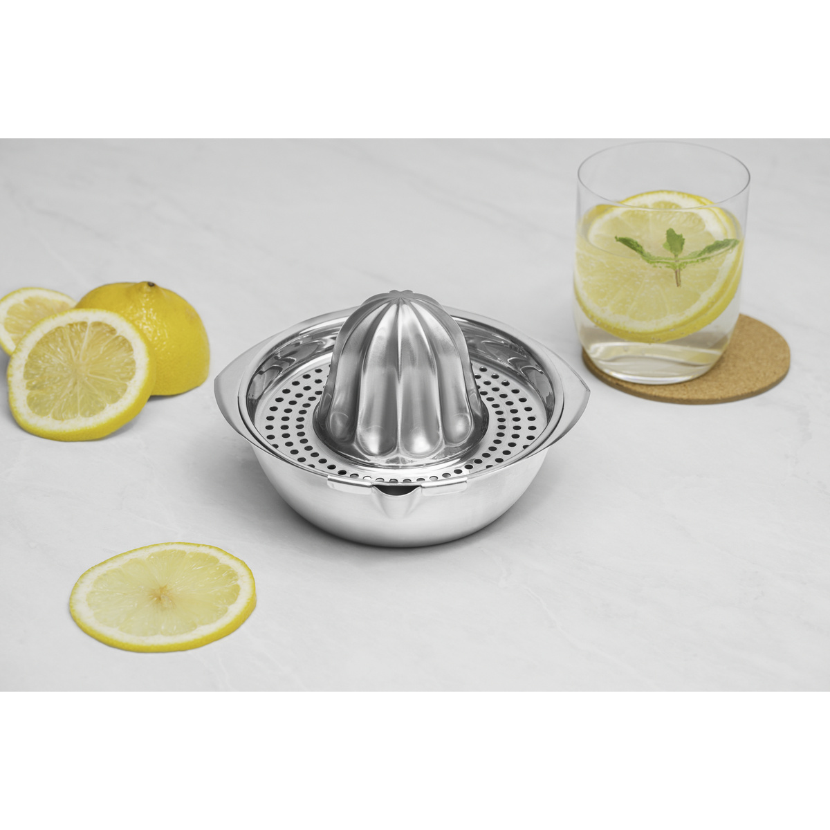 Espremedor de Frutas Tramontina Utility em A&ccedil;o Inox Cor Inox - SKU 61107140 - 5 image number 4