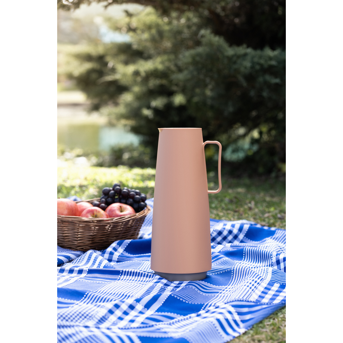Bule T&eacute;rmico Tramontina Exata em Pl&aacute;stico Mocha com Ampola de Vidro 1 L Cor Bege - SKU 61636225 - 3 image number 2