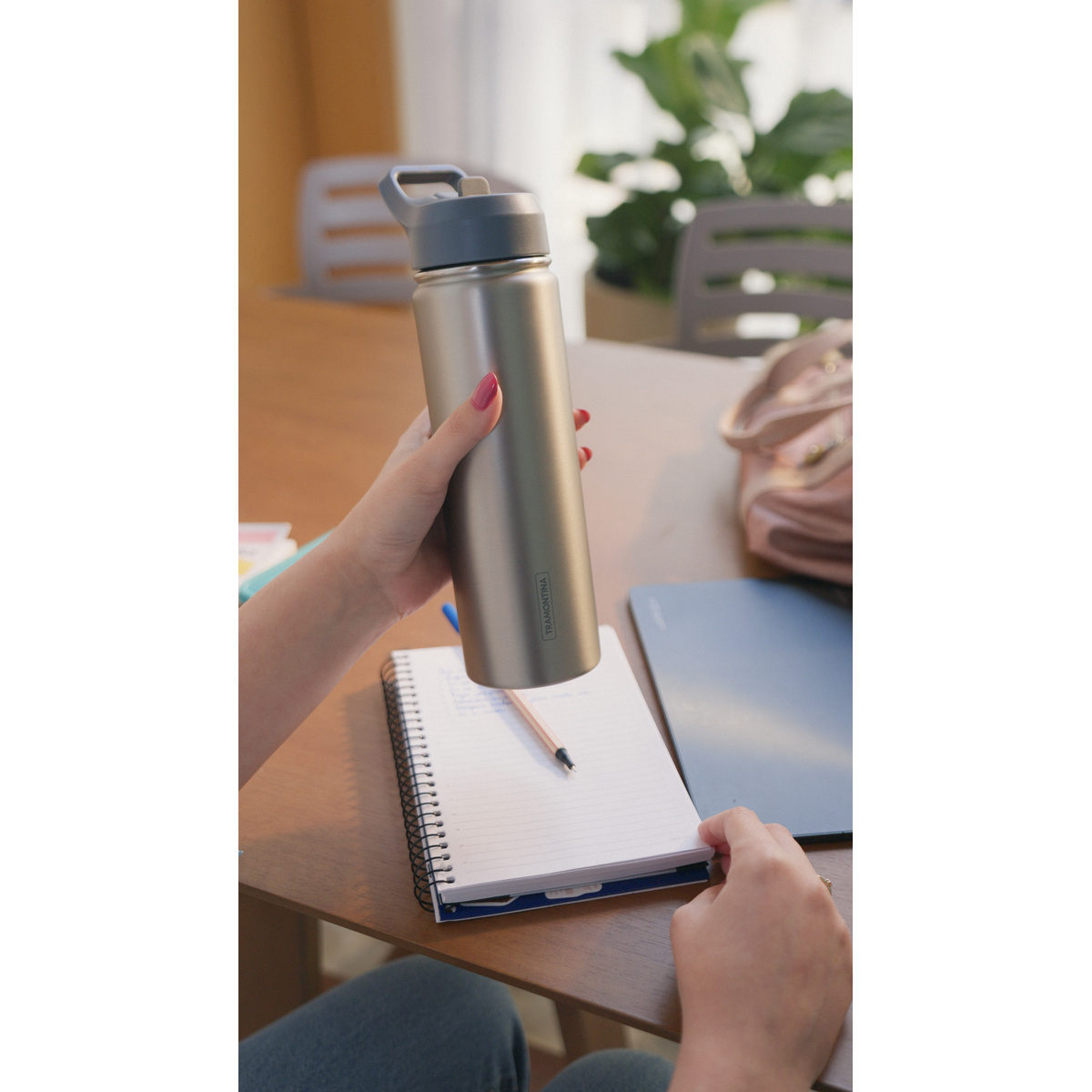 Garrafa T&eacute;rmica Tramontina 650 ml Inox com Canudo - SKU 61649650 - 15 image number 14