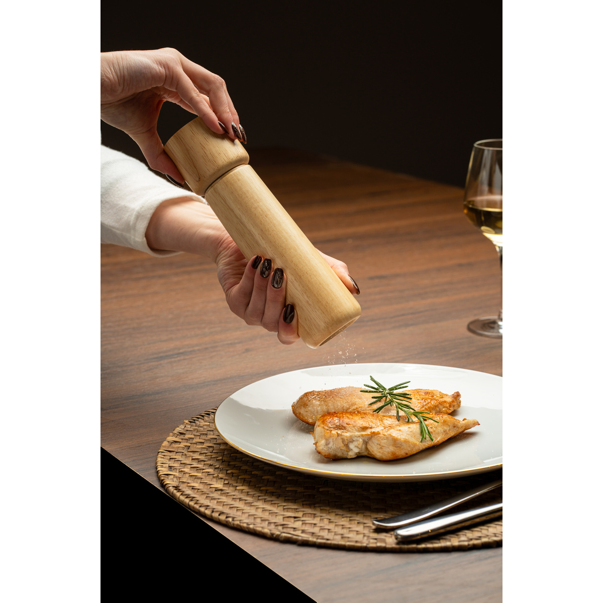 Moedor de Sal e Pimenta Tramontina Realce em Madeira Seringueira de 20,5 cm - SKU 61657120 - 7 image number 6