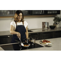 Frigideira Tramontina Solar Silicone Rasa em A&ccedil;o Inox Fundo Triplo Revestimento Interno Antiaderente com Cabo de Silicone 24 cm 2,1 L Cor Inox - SKU 62135247 - 4 image number 3