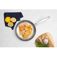 Frigideira Tramontina Grano em A&ccedil;o Inox com Corpo Triplo e Cabo 30 cm 3,4 L Cor Inox - SKU 62155300 - 13 image number 12