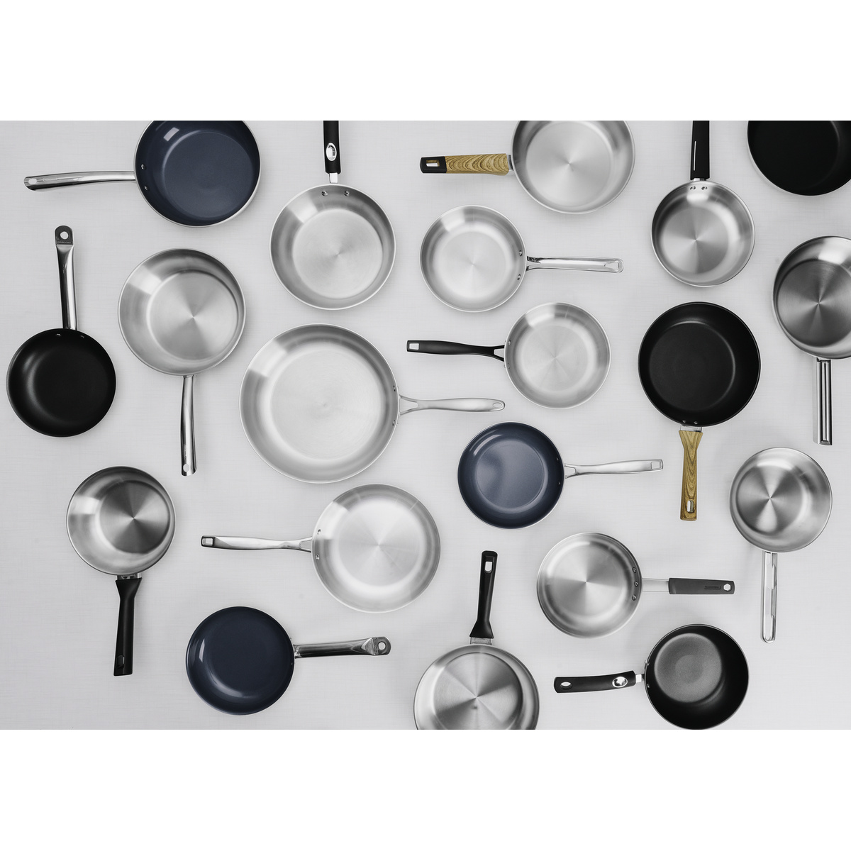 Frigideira Tramontina Grano em A&ccedil;o Inox com Corpo Triplo e Cabo 30 cm 3,4 L Cor Inox - SKU 62155300 - 11 image number 10