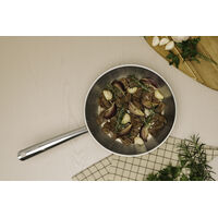 Frigideira Tramontina Una em A&ccedil;o Inox com Fundo Triplo 24 cm 2,1 L Cor Inox - SKU 62295240 - 10 image number 9