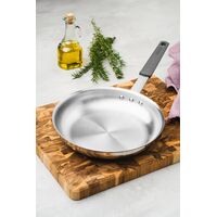 Frigideira Tramontina Professional em A&ccedil;o Inox com Fundo Triplo e Cabo com Luva de Silicone Remov&iacute;vel 30 cm Cor Inox - SKU 62333300 - 7 image number 6