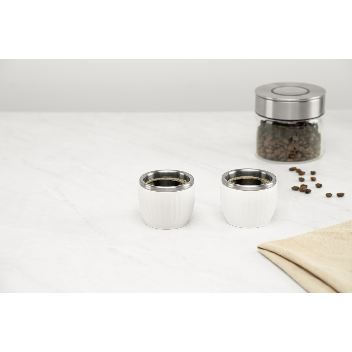 Conjunto de X&iacute;caras para Caf&eacute; Tramontina Empilh&aacute;veis em A&ccedil;o Inox com Revestimento em ABS Branco sem Al&ccedil;a 2 Pe&ccedil;as 80 ml Cor Branco - SKU 64760344 - 2 image number 1