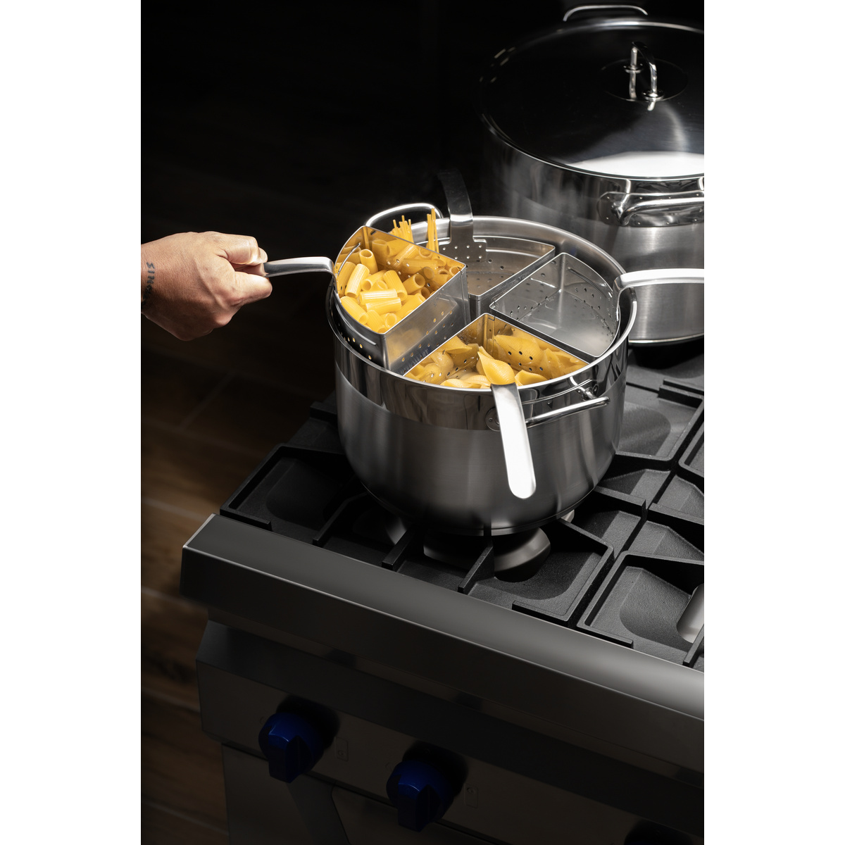 Cozi-Pasta Tramontina Professional Fundo Triplo em A&ccedil;o Inox com 4 Divis&oacute;rias &Oslash;30 cm 14 L Sem Embalagem Litografada - SKU 65620420 - 2 image number 1