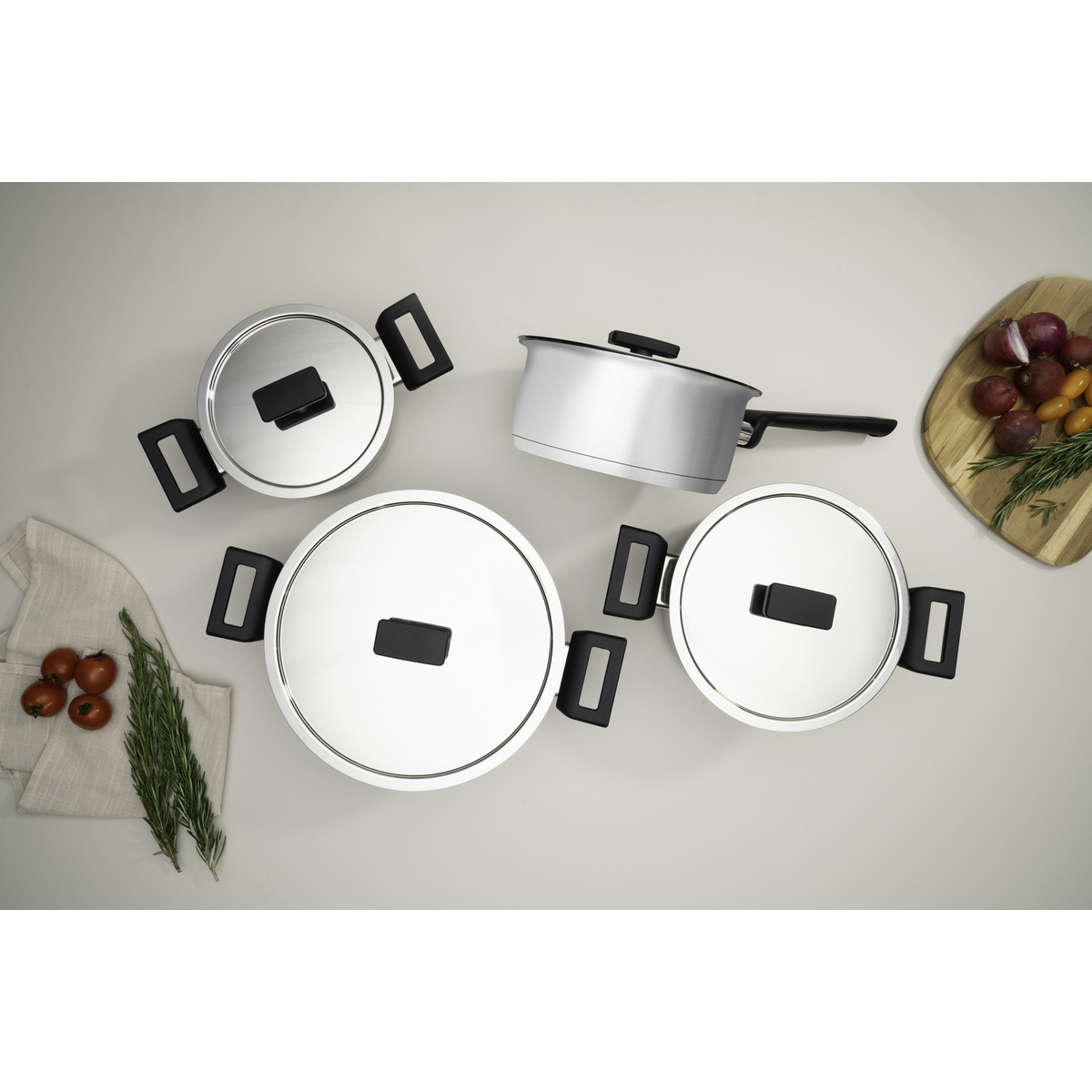 Jogo de Panelas Tramontina Vita em A&ccedil;o Inox com Fundo Triplo 4 Pe&ccedil;as Cor Inox - SKU 65680000 - 4 image number 3