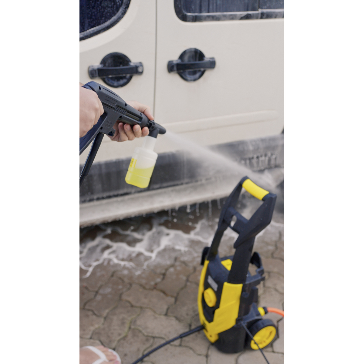 Lavadora de Alta Pressão 1400 W Tramontina MASTER para Uso Eventual com Mangueira Alta Pressão 3 m Jato Regulável 1600 psi  220 V - SKU 42550022 - 16 image number 15