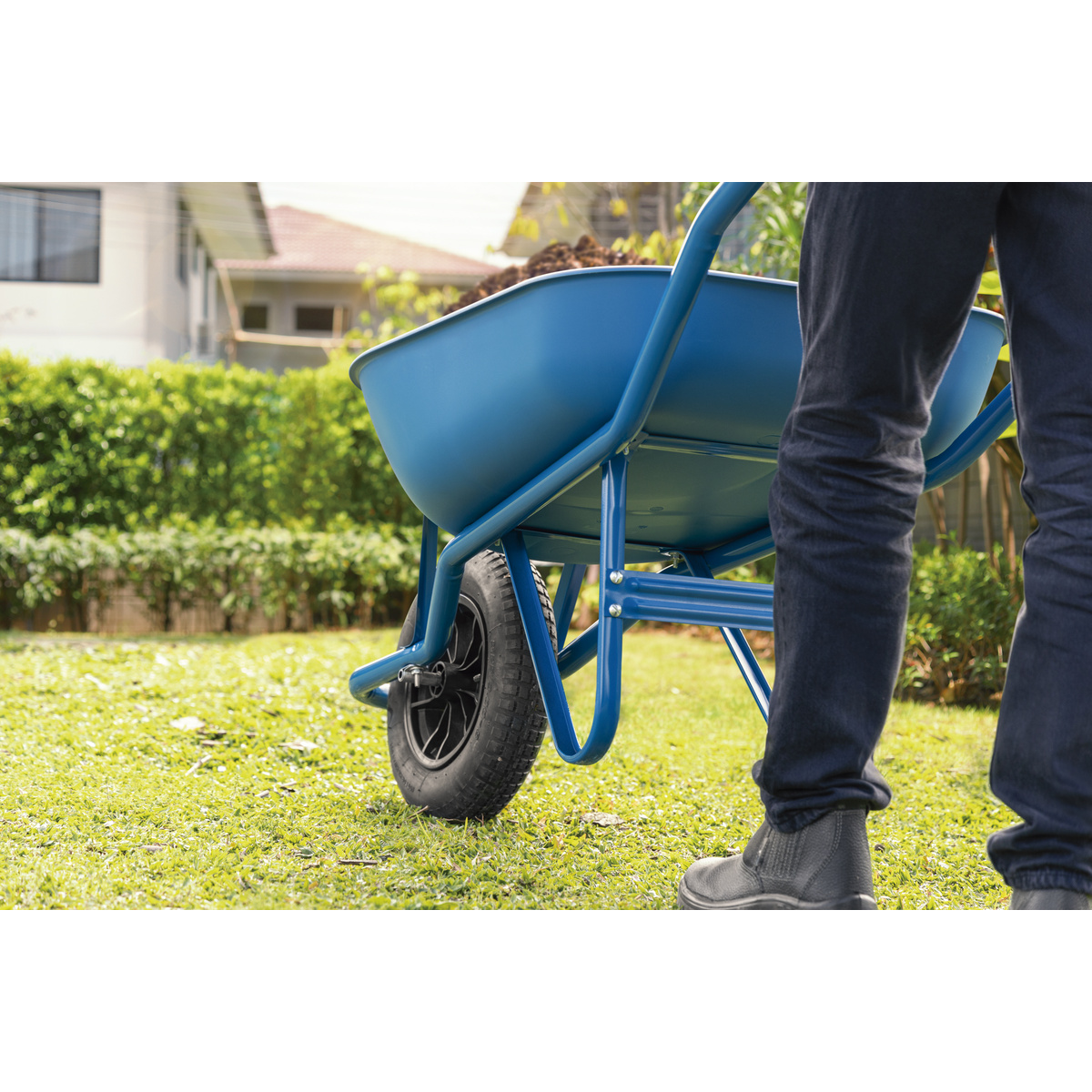 Pneu em Borracha 3.25/8" Tramontina para Carrinho de M&atilde;o - SKU 77799899 - 4 image number 3