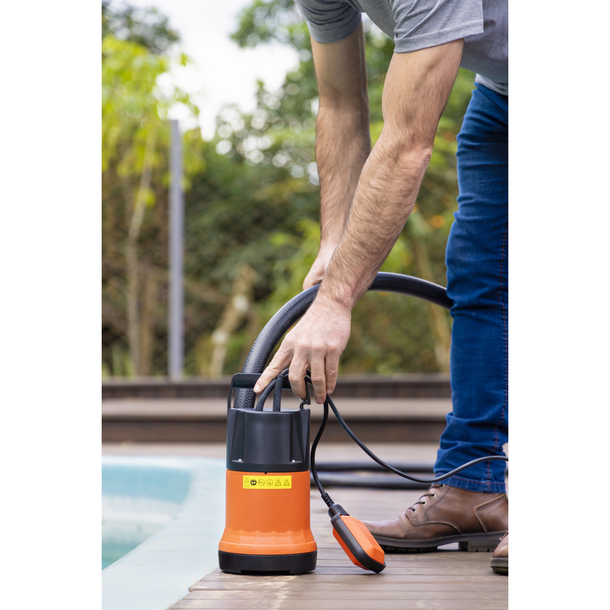 Bomba D''&aacute;gua El&eacute;trica Submers&iacute;vel para &Aacute;gua Limpa Tramontina BTS1100L - SKU 79582112 - 2 image number 1