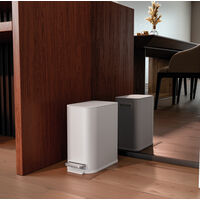 Lixeira com Pedal Tramontina Tipo D Slim em A&ccedil;o Inox White 5 L Cor Branco - SKU 94538635 - 2 image number 1